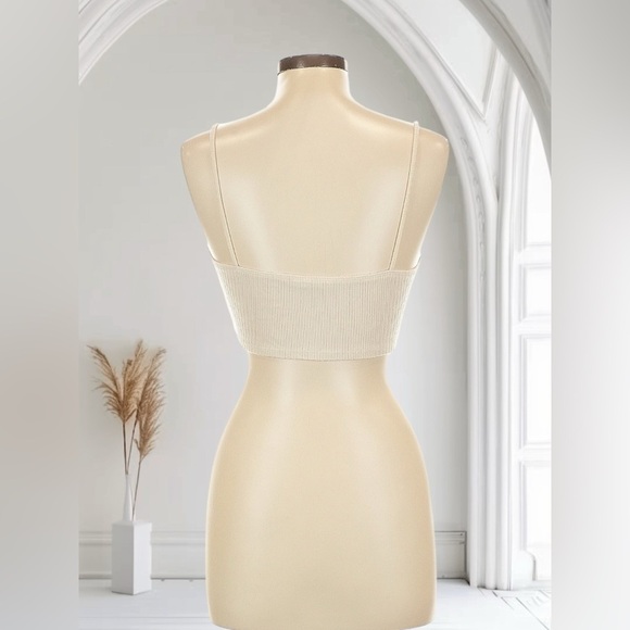 Reformation Crop Top Spaghetti Straps Sleeveless Ivory Color Size Large - Picture 2 of 8